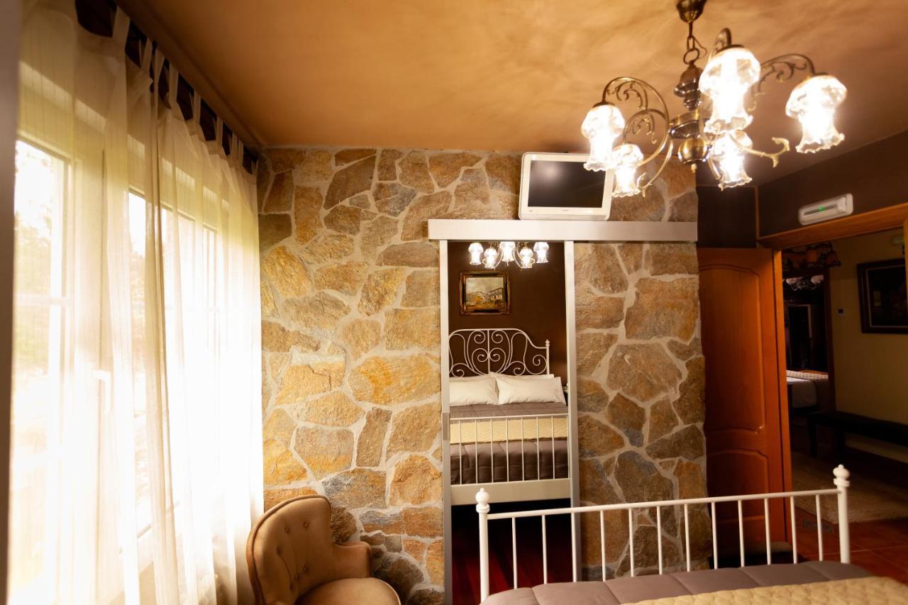 Bed and Breakfast Agro Da Gandarela Teo Esterno foto